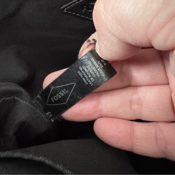 Fossil black leather 3 zip bag medium size - Picture 11 of 13